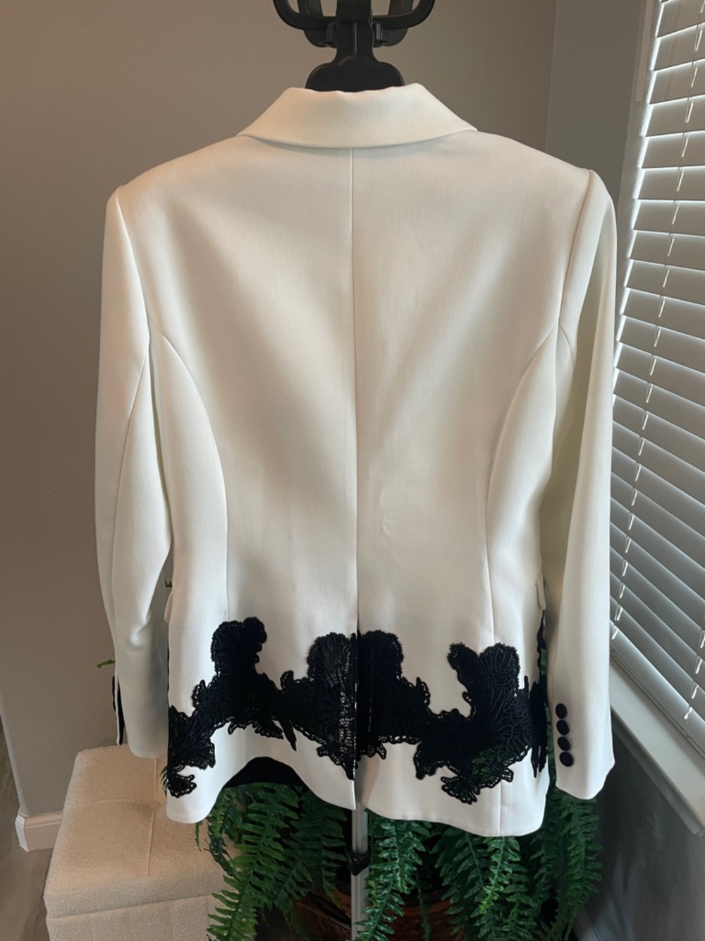 White Women's Tailored Blazer with Black Appliqué - Picture 7 of 10